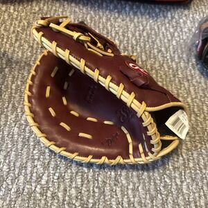 A New Rawlings 2022 Sandlot Series 12.5" First Base Mitt SFM18S, Left Hand- New